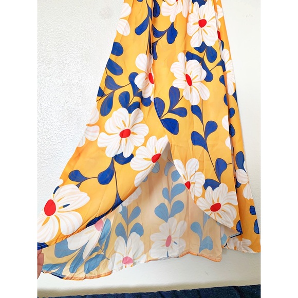 NWT Floral Maxi Dress - Picture 5 of 7